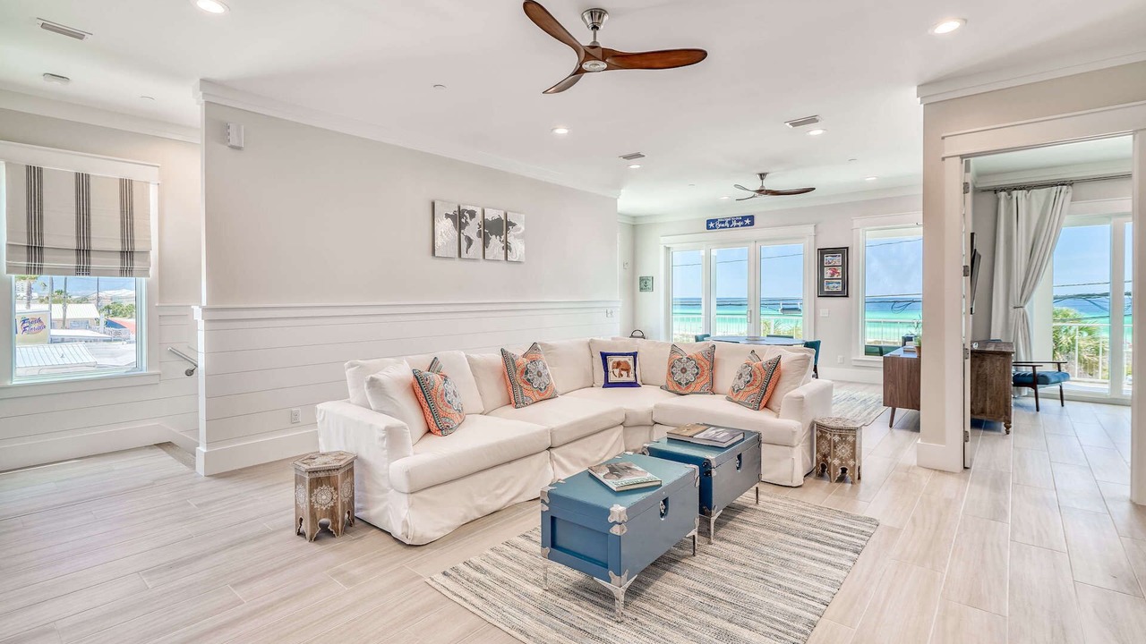 Photo of Bedroom in Laguna Beach