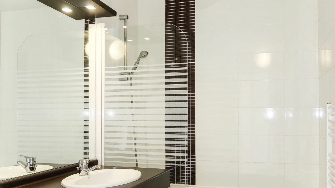 Photo of Bathroom in Frehel