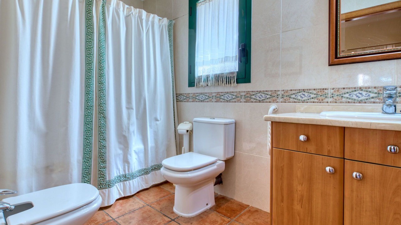 Photo of Bathroom in Aduanas