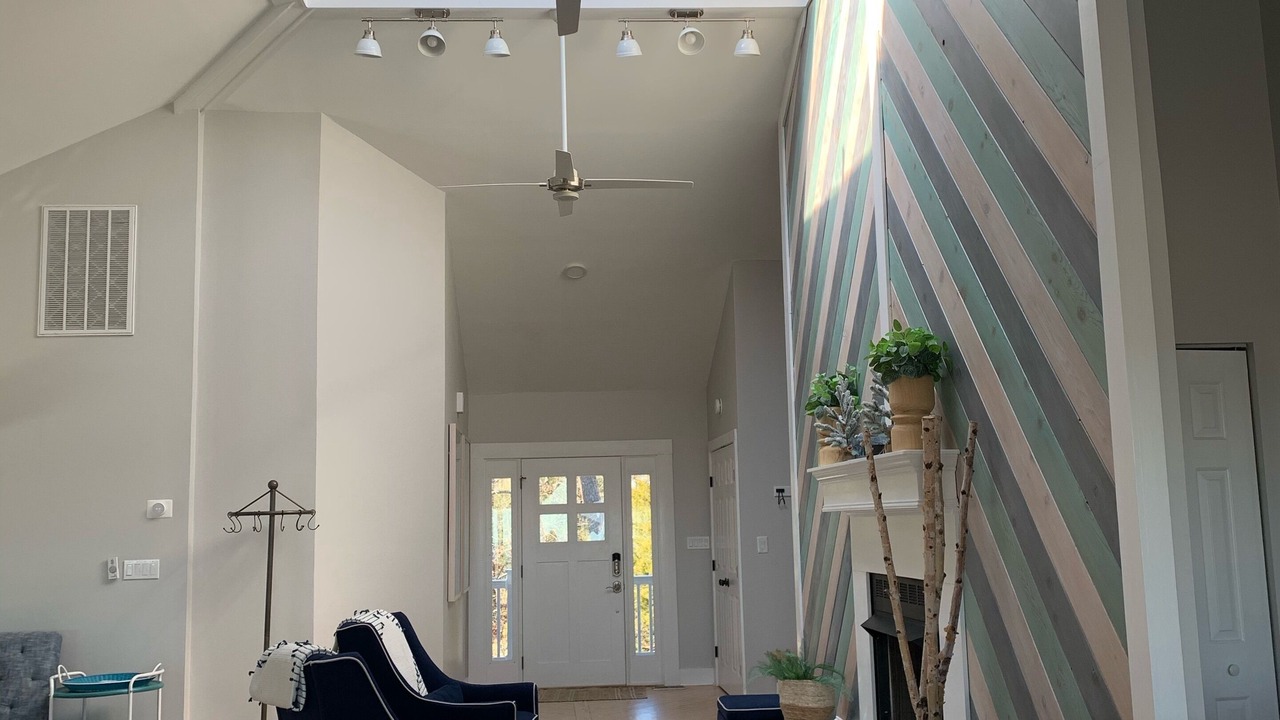 Photo of Livingroom in Gwynn