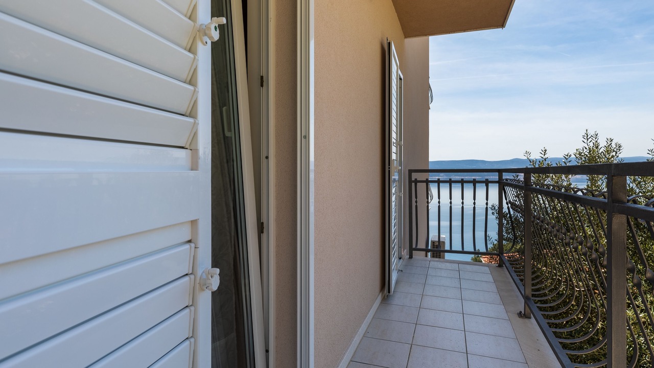 Photo of Patio Balcony in Mimice
