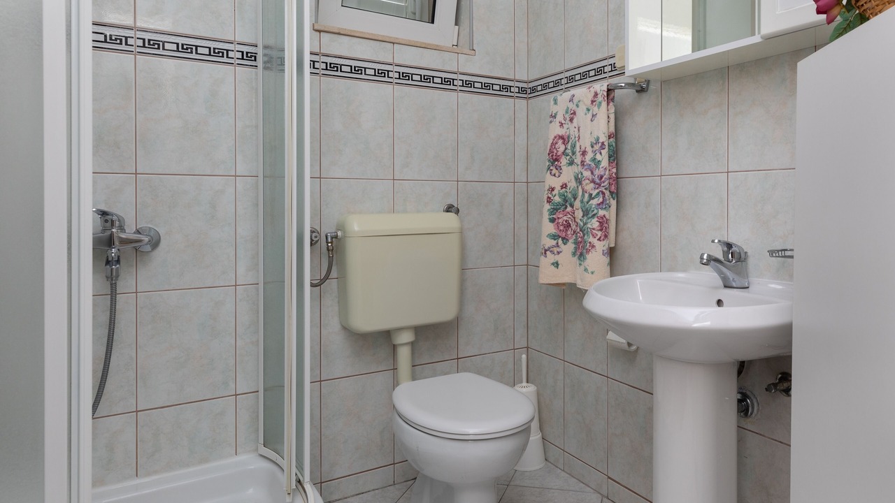 Photo of Bathroom in Mimice