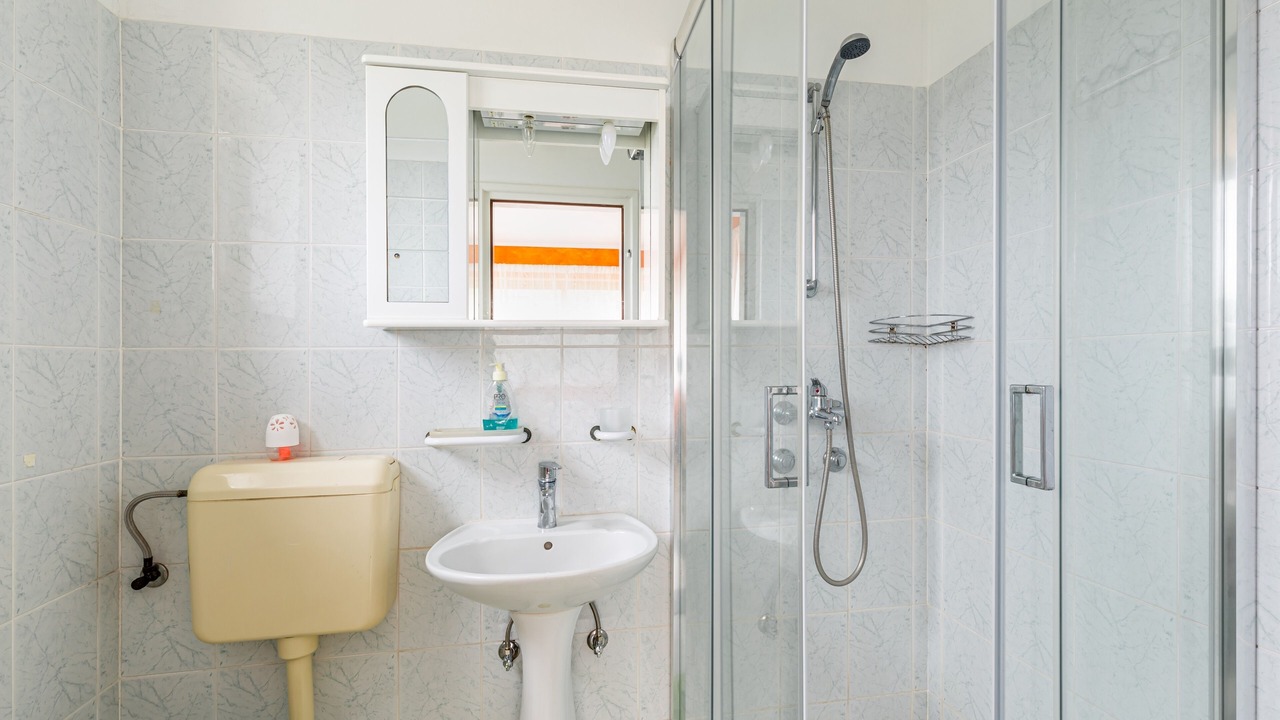 Photo of Bathroom in Brsec