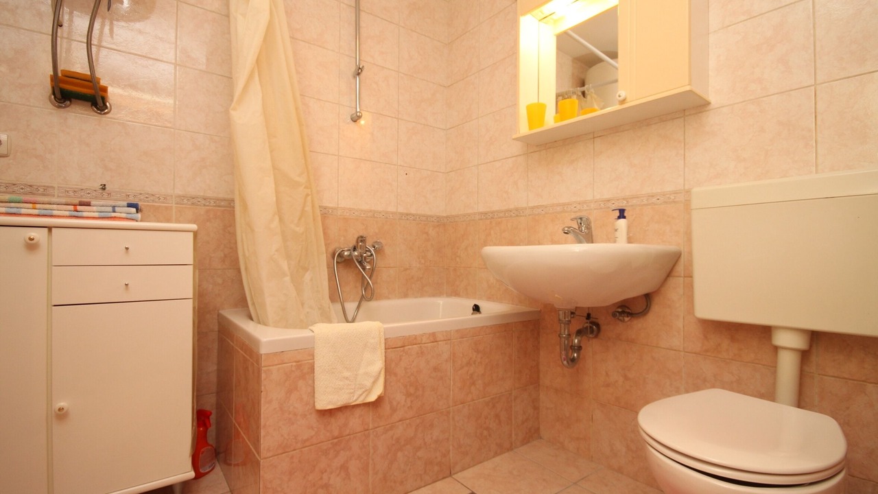 Photo of Bathroom in Tucepi
