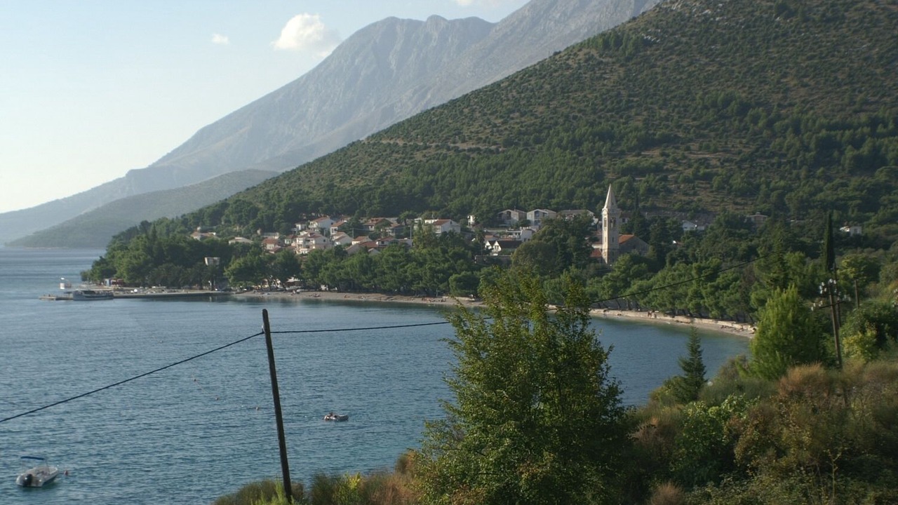 Photo of Others in Gradac
