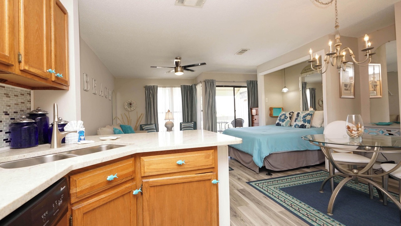 Photo of Bedroom in Holiday Isle
