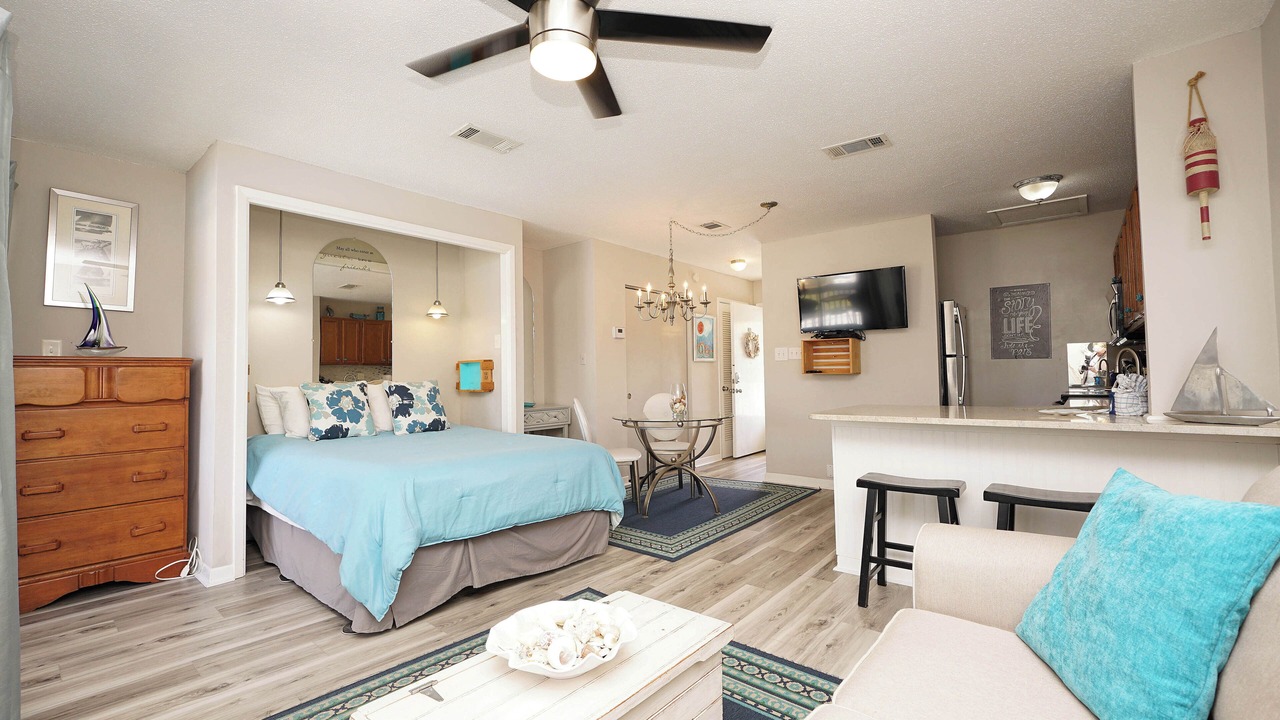 Photo of Bedroom in Holiday Isle