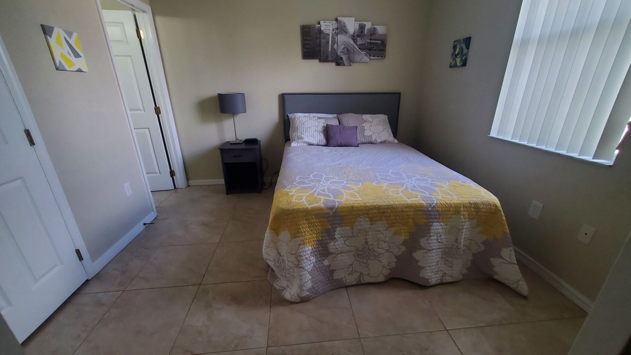 Photo of Bedroom in Windwood Bay