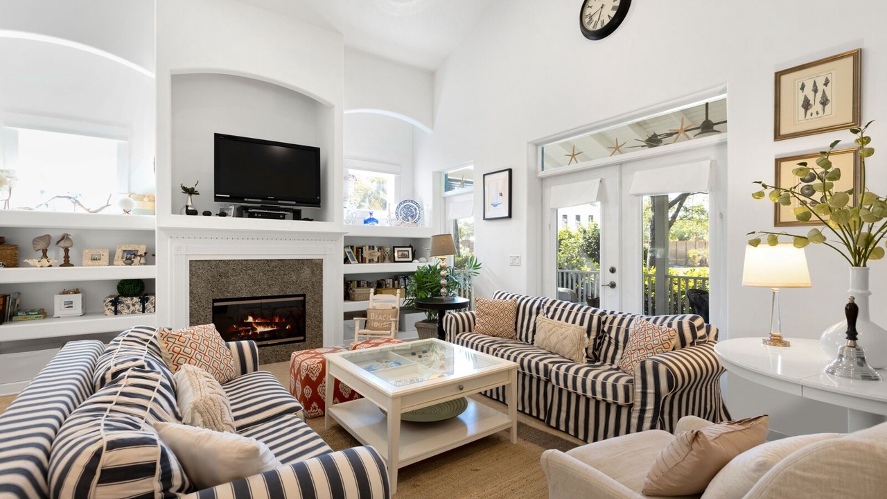 Photo of Livingroom in Sugarwood Beach