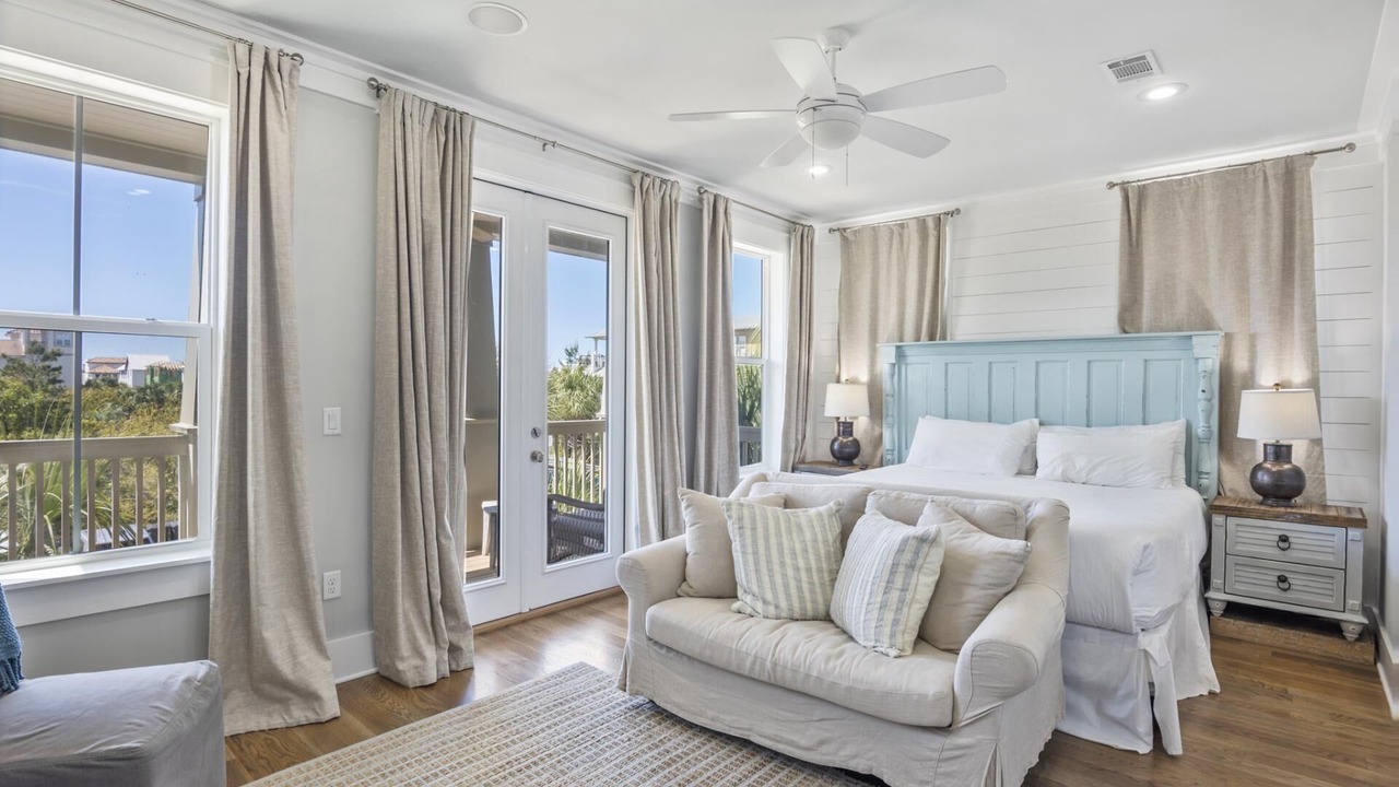 Photo of Bedroom in Santa Rosa Beach