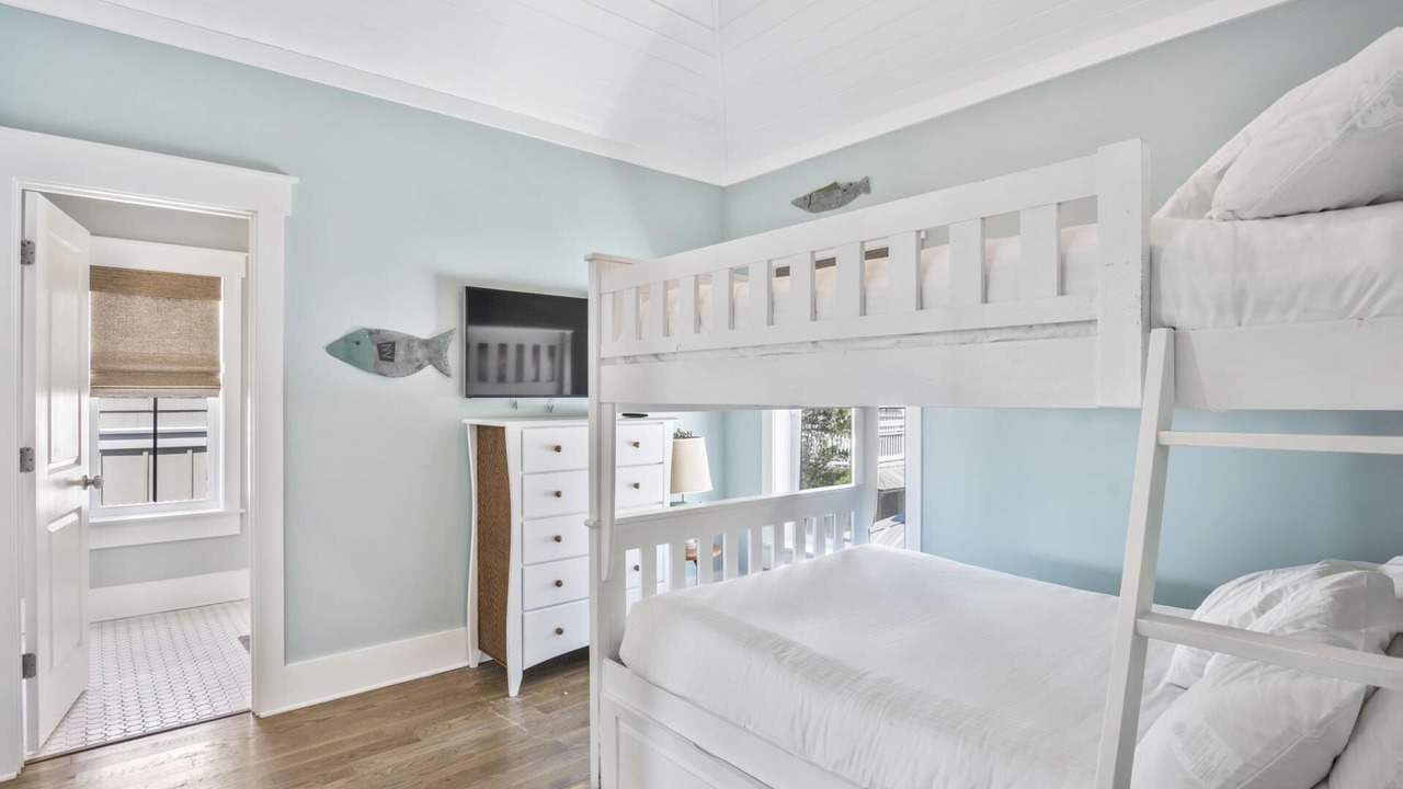 Photo of Bedroom in Santa Rosa Beach