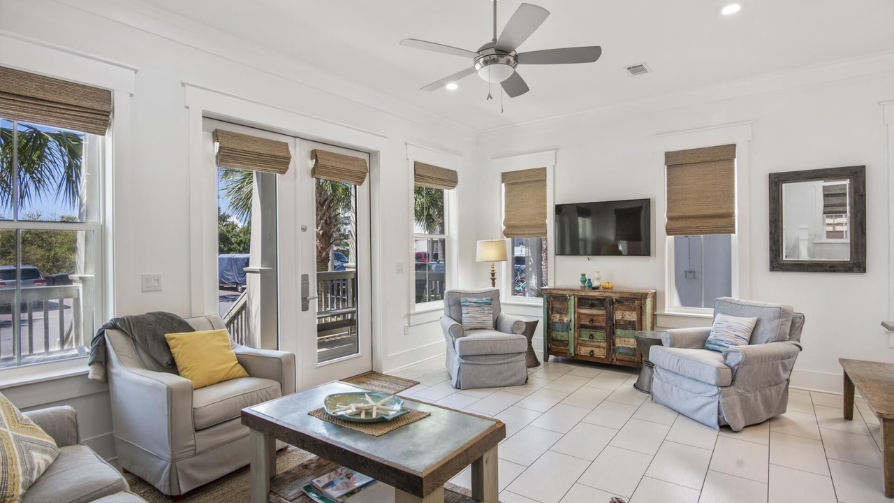 Photo of Livingroom in Santa Rosa Beach