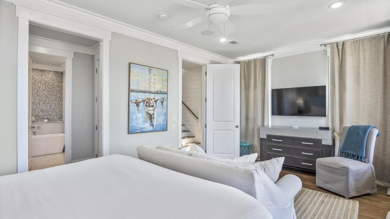 Photo of Bedroom in Santa Rosa Beach