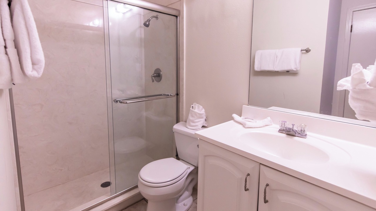 Photo of Bathroom in Dune Allen Beach