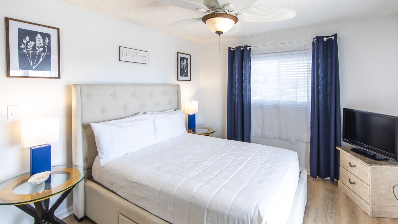 Photo of Bedroom in Dune Allen Beach