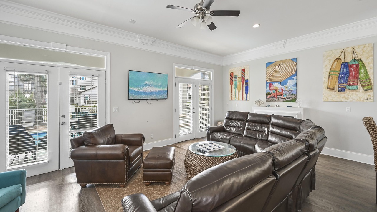 Photo of Livingroom in Destiny Grand Palms