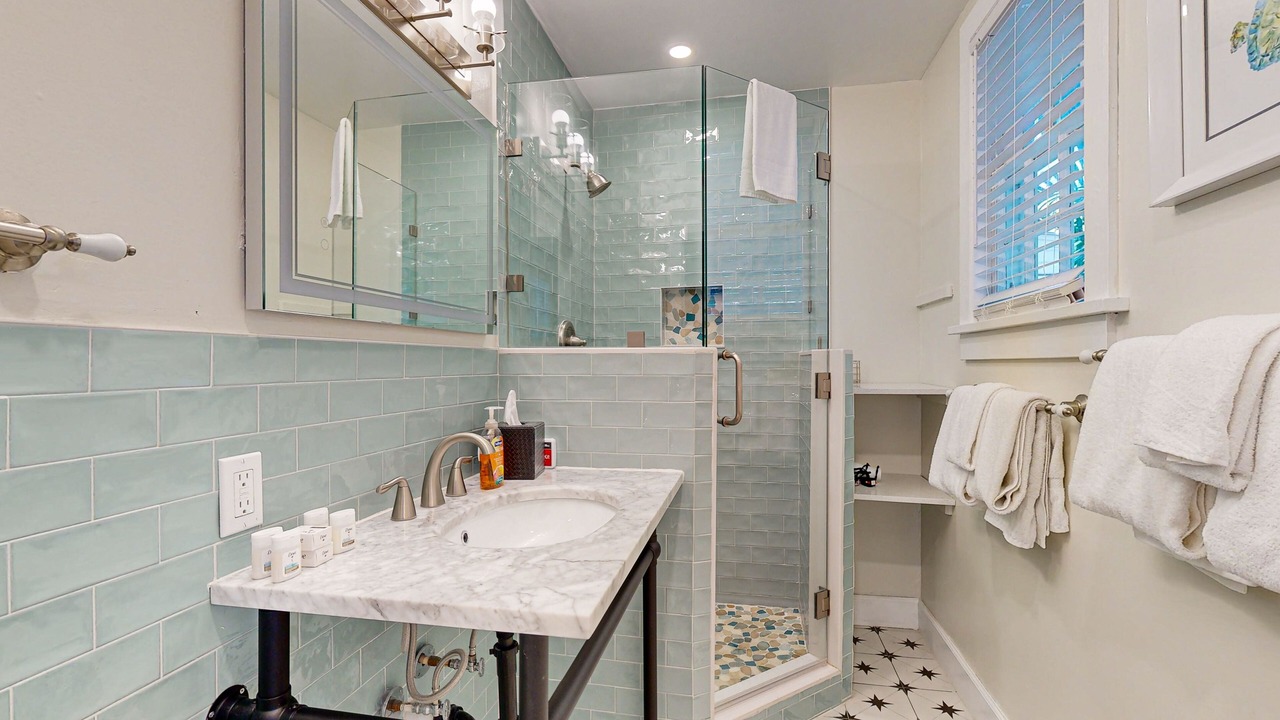 Photo of Bathroom in Old Town