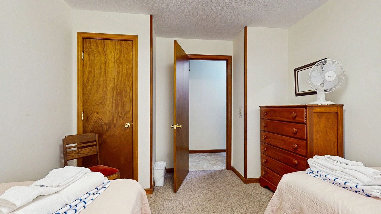 Photo of Bedroom in Dennis