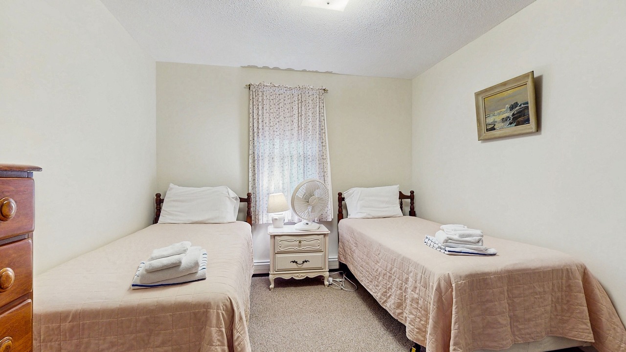 Photo of Bedroom in Dennis
