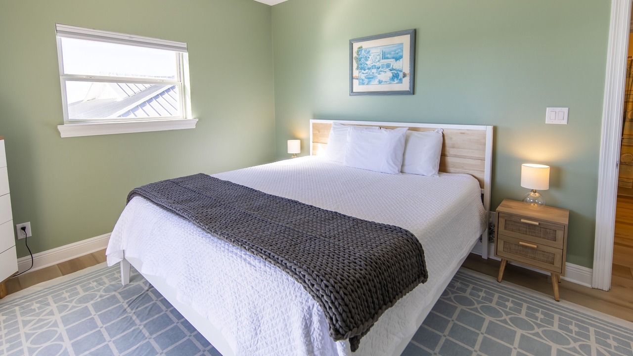 Photo of Bedroom in Dune Allen Beach