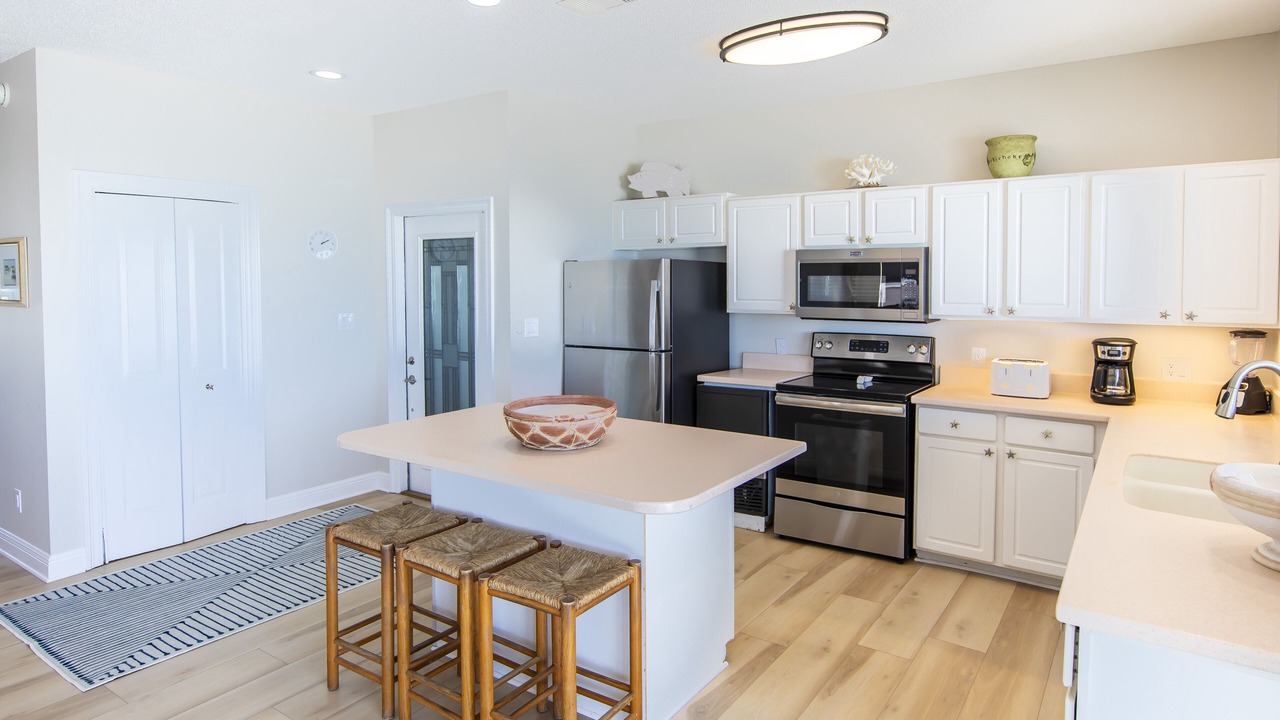 Photo of Kitchen in Dune Allen Beach