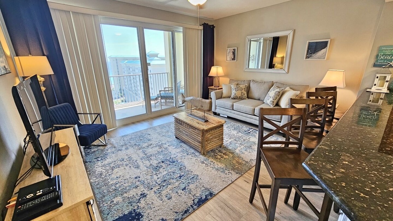 Photo of Bedroom in Miramar Beach