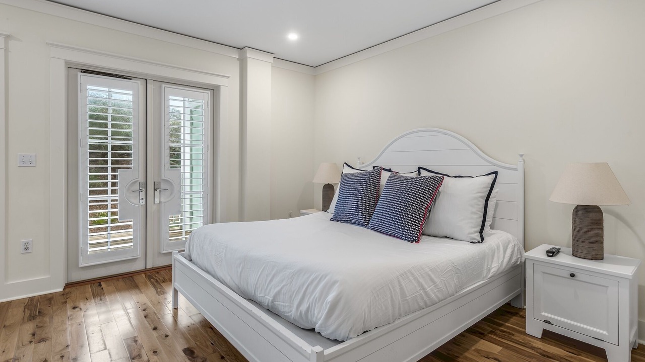 Photo of Bedroom in Gulf District