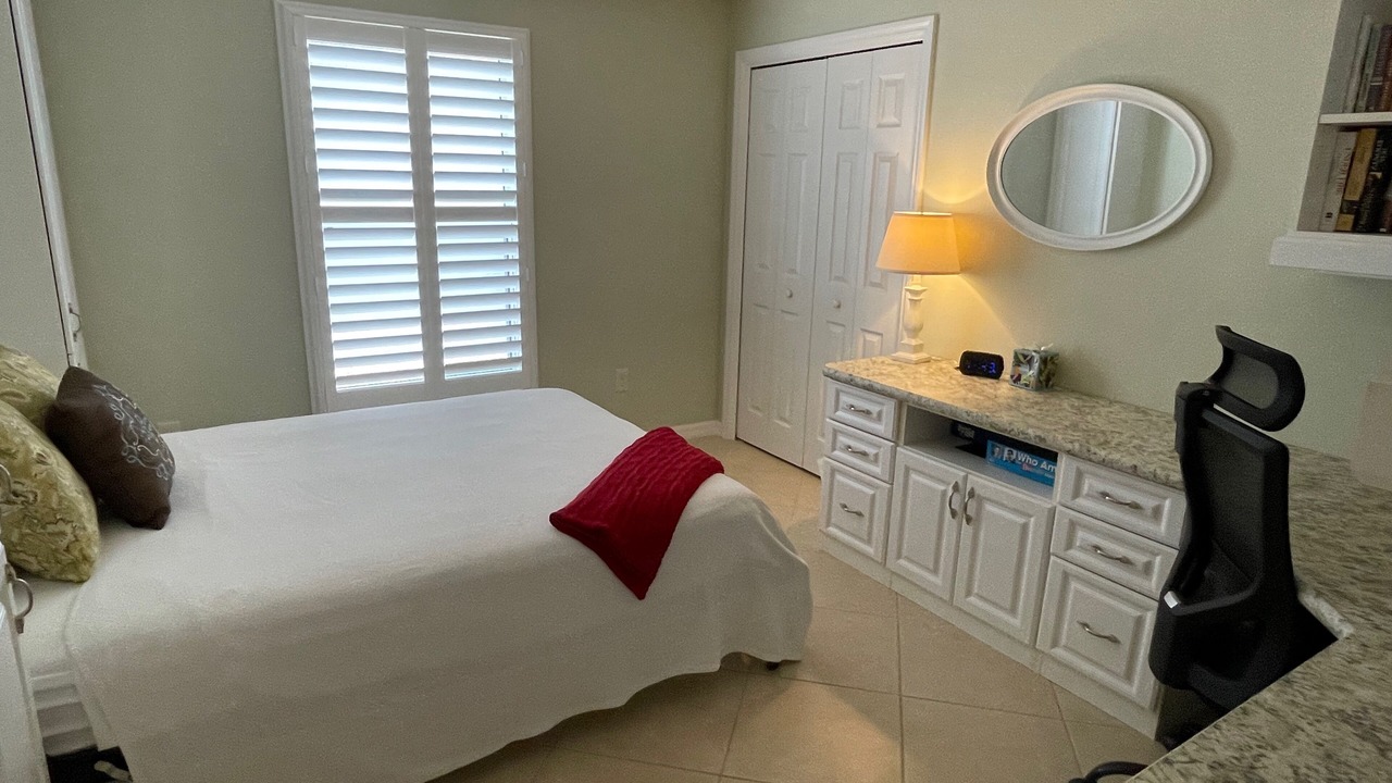 Photo of Bedroom in Lake Sumter Landing
