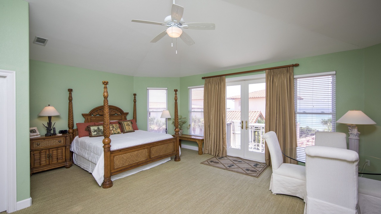 Photo of Patio Balcony in Dune Allen Beach