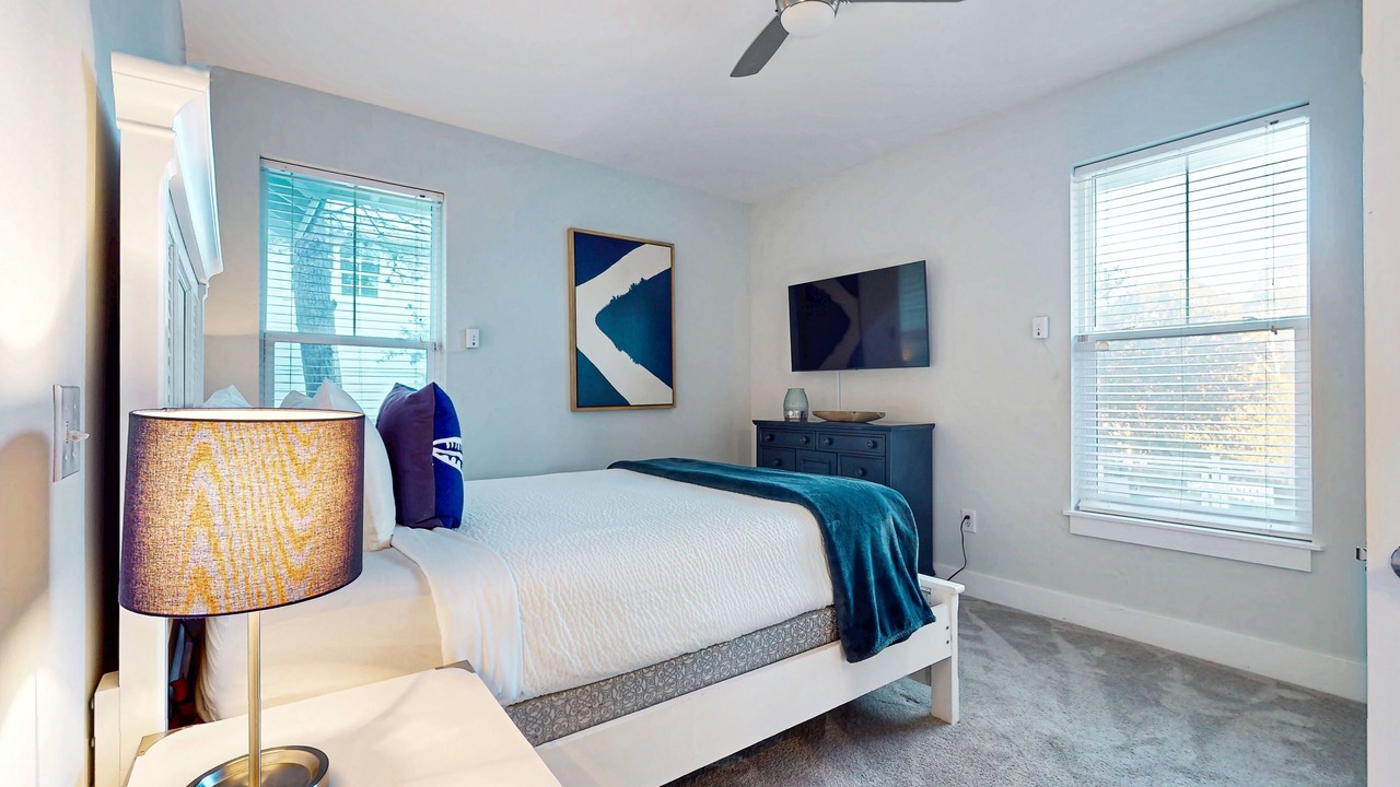 Photo of Bedroom in Dune Allen Beach
