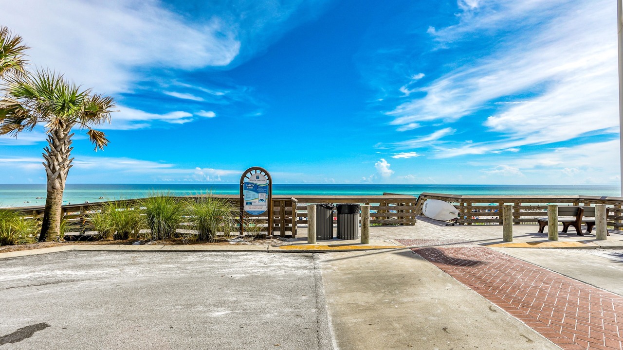 Photo of Patio Balcony in Dune Allen Beach