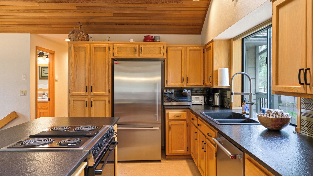 Photo of Kitchen in Sunriver
