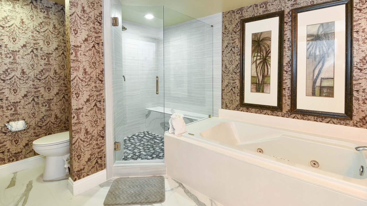 Photo of Bathroom in Fort Walton Beach - Destin