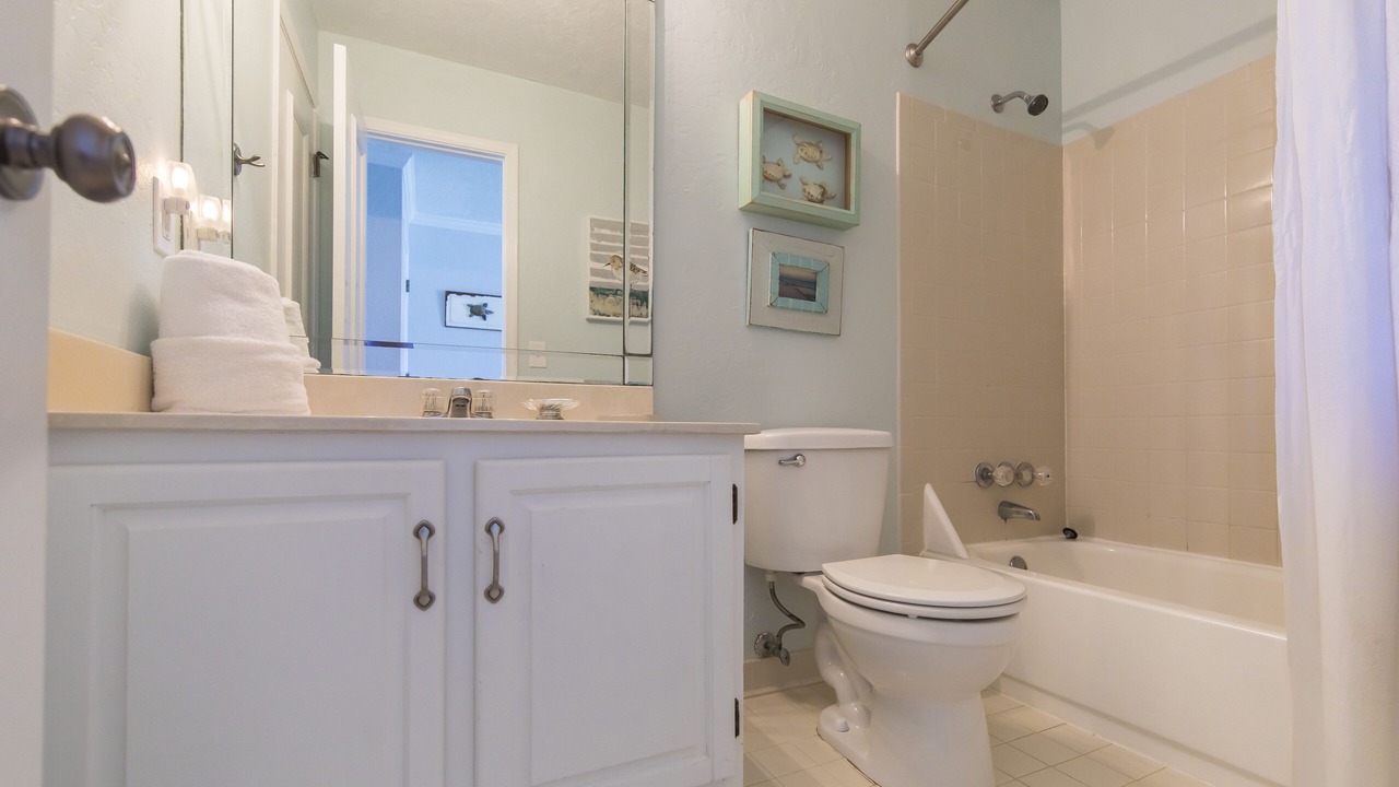 Photo of Bathroom in Dune Allen Beach