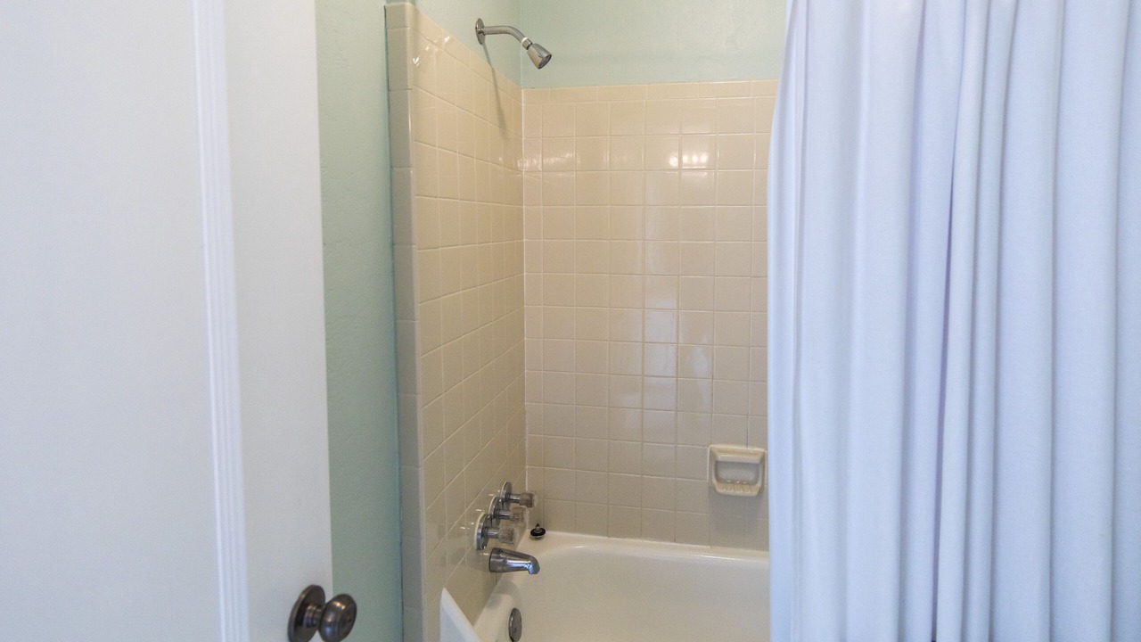 Photo of Bathroom in Dune Allen Beach