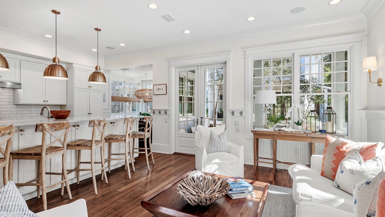 Photo of Livingroom in WaterSound Beach