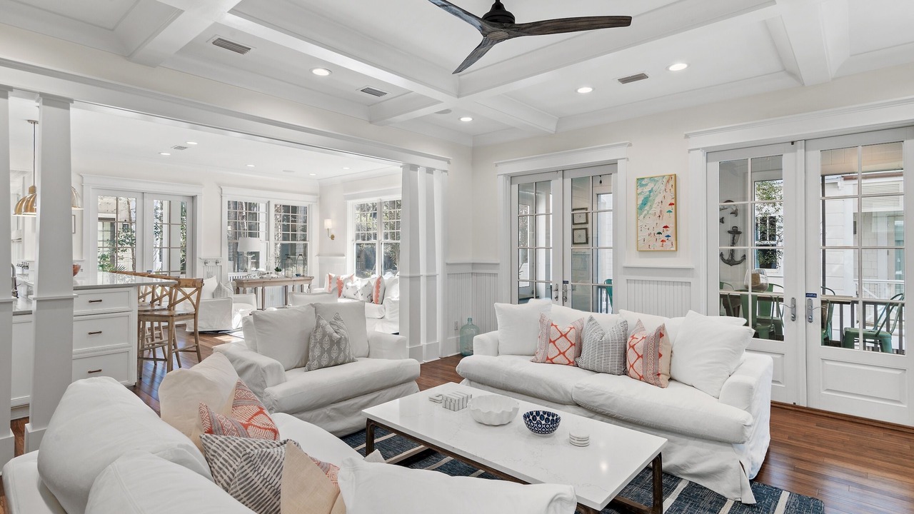 Photo of Livingroom in WaterSound Beach