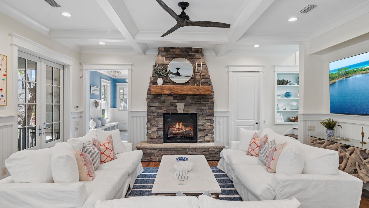Photo of Livingroom in WaterSound Beach