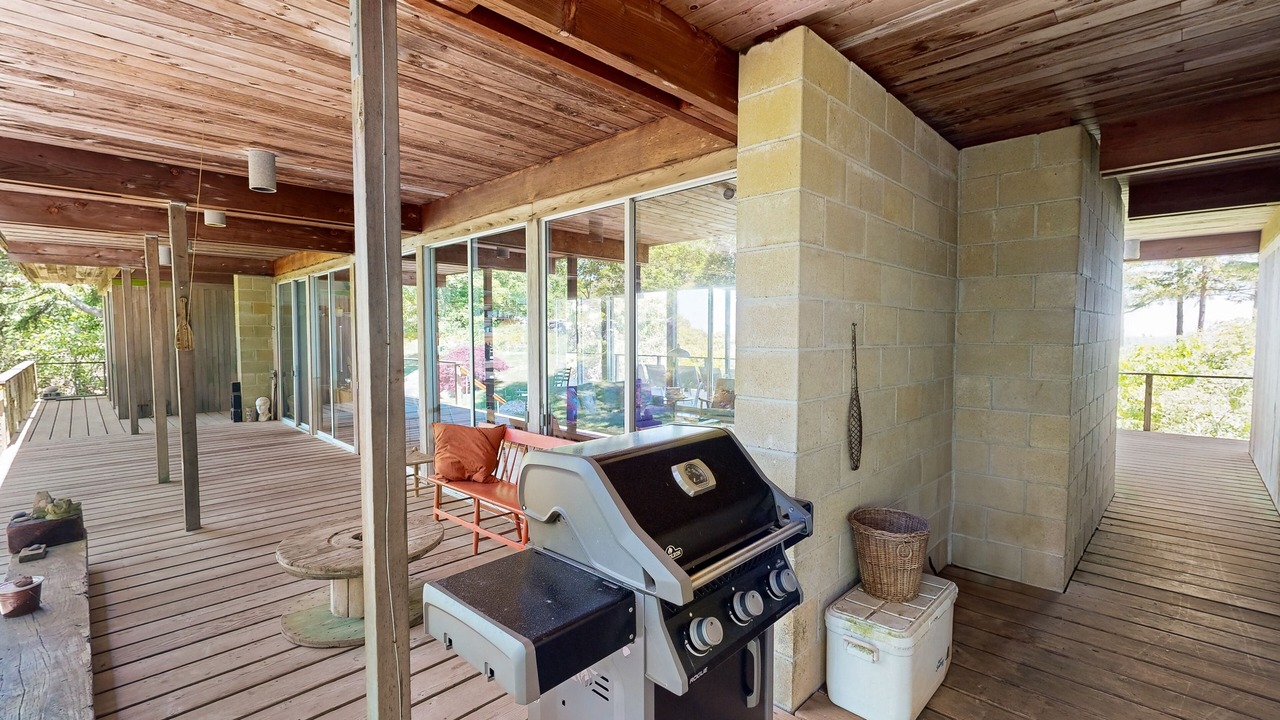 Photo of Patio Balcony in Chilmark