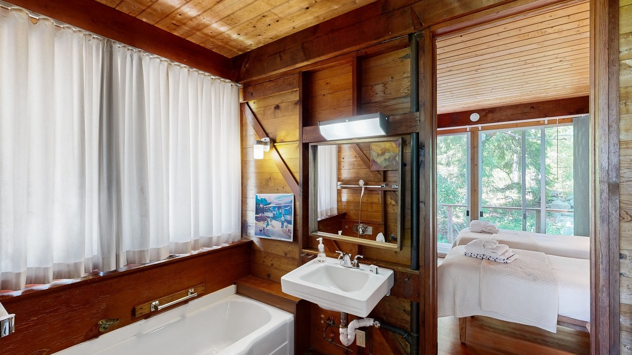 Photo of Bathroom in Chilmark