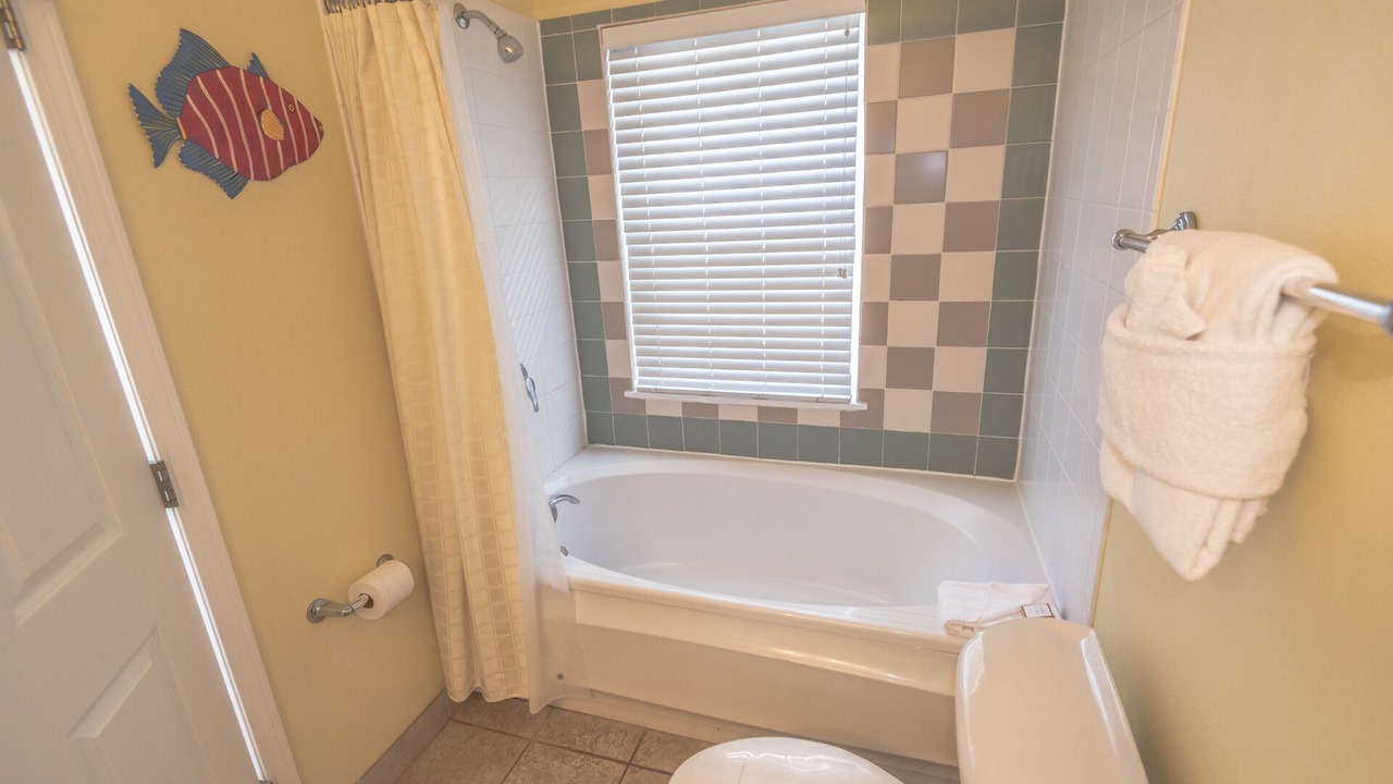 Photo of Bathroom in Gulf Place