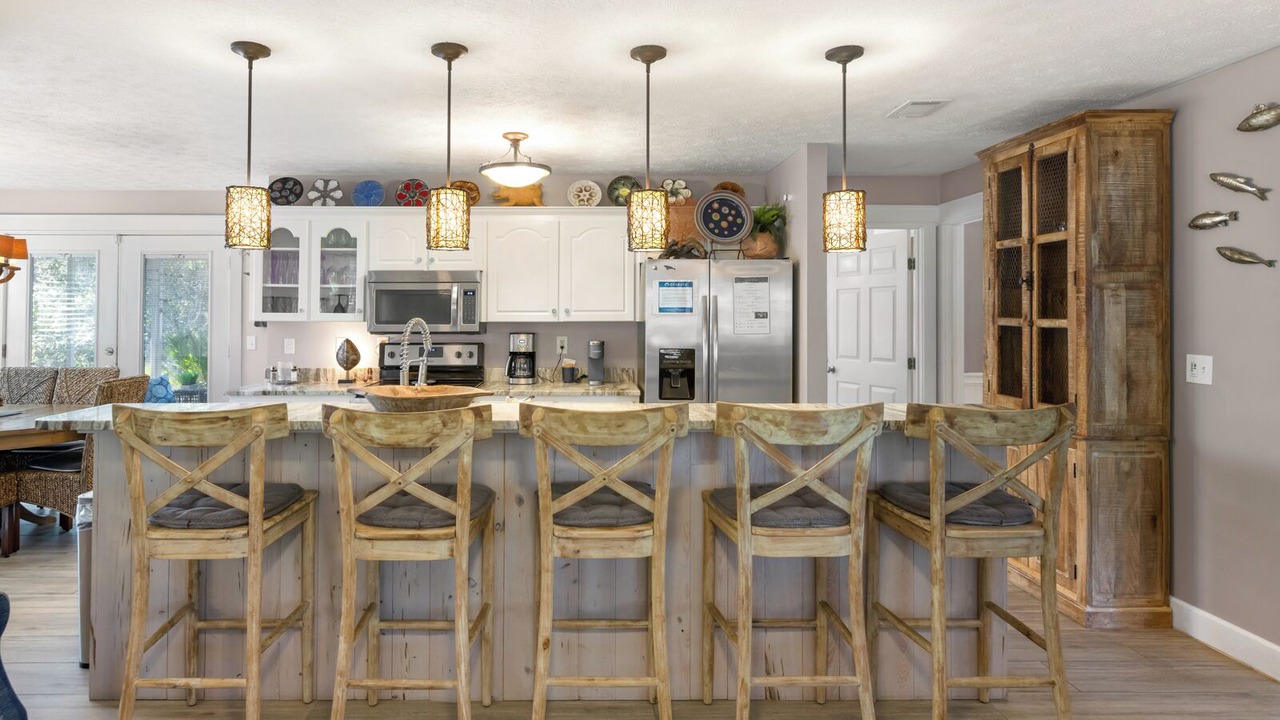 Photo of Kitchen in White's Gulfview