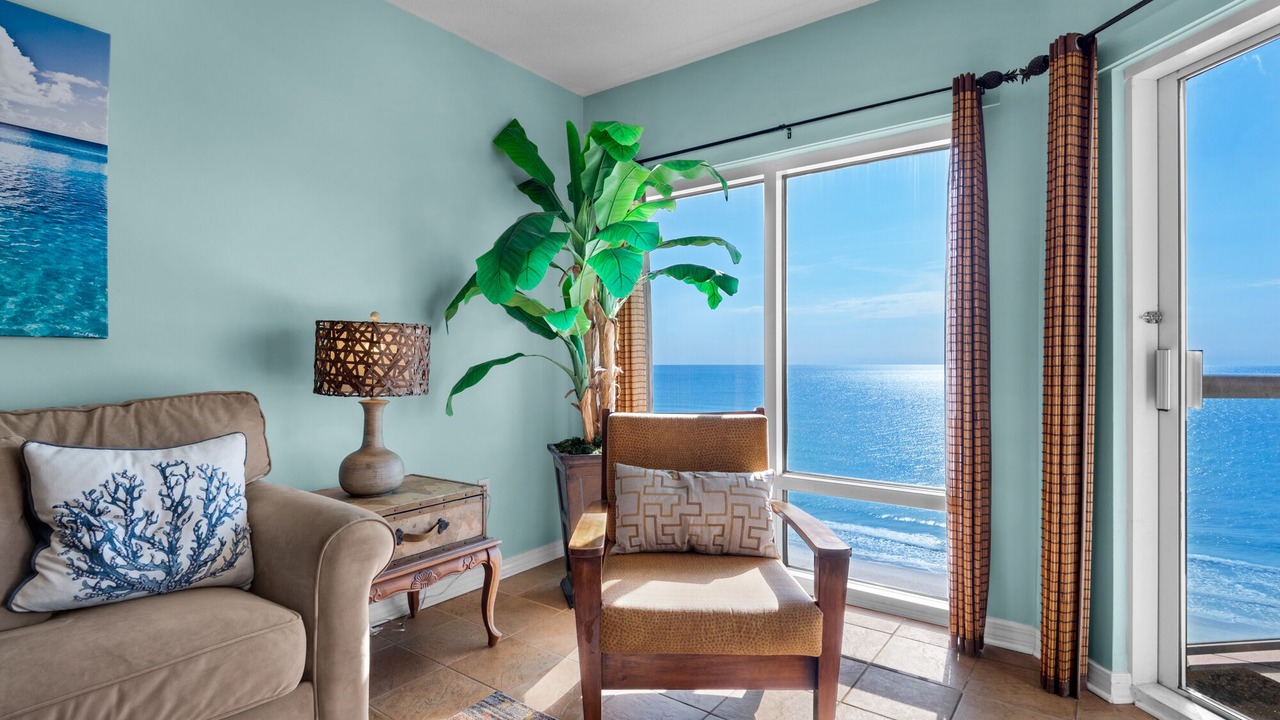 Photo of Livingroom in Pensacola Beach