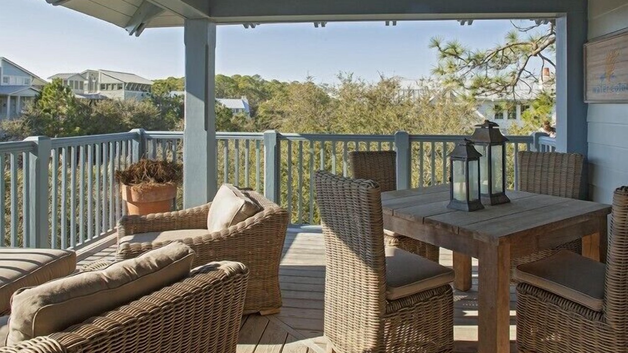 Photo of Patio Balcony in Watercolor