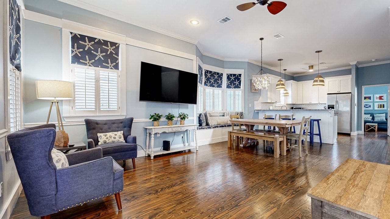 Photo of Livingroom in Village of Sugar Beach