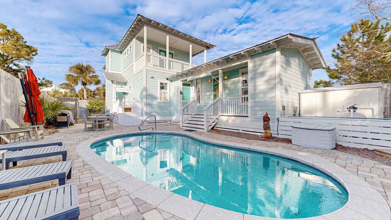 Photo of Outdoor in Village of Sugar Beach