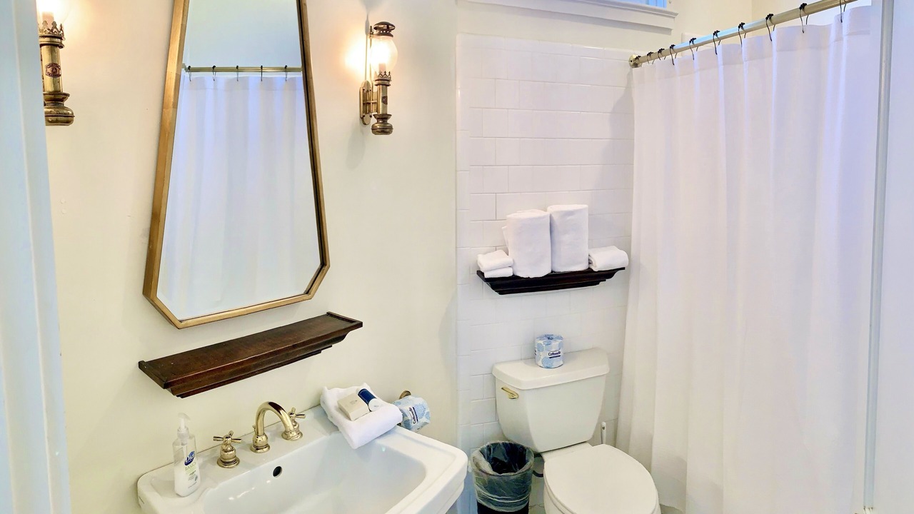 Photo of Bathroom in Seaside