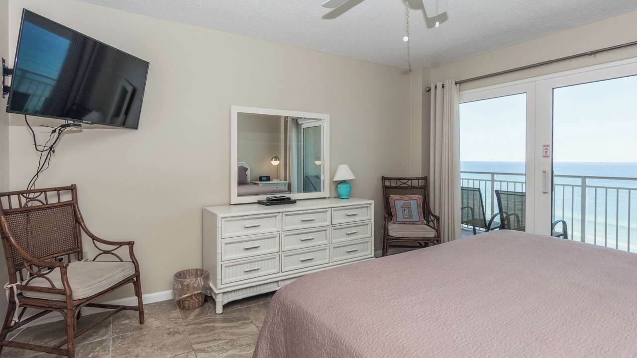 Photo of Bedroom in Gulf Lagoon Beach