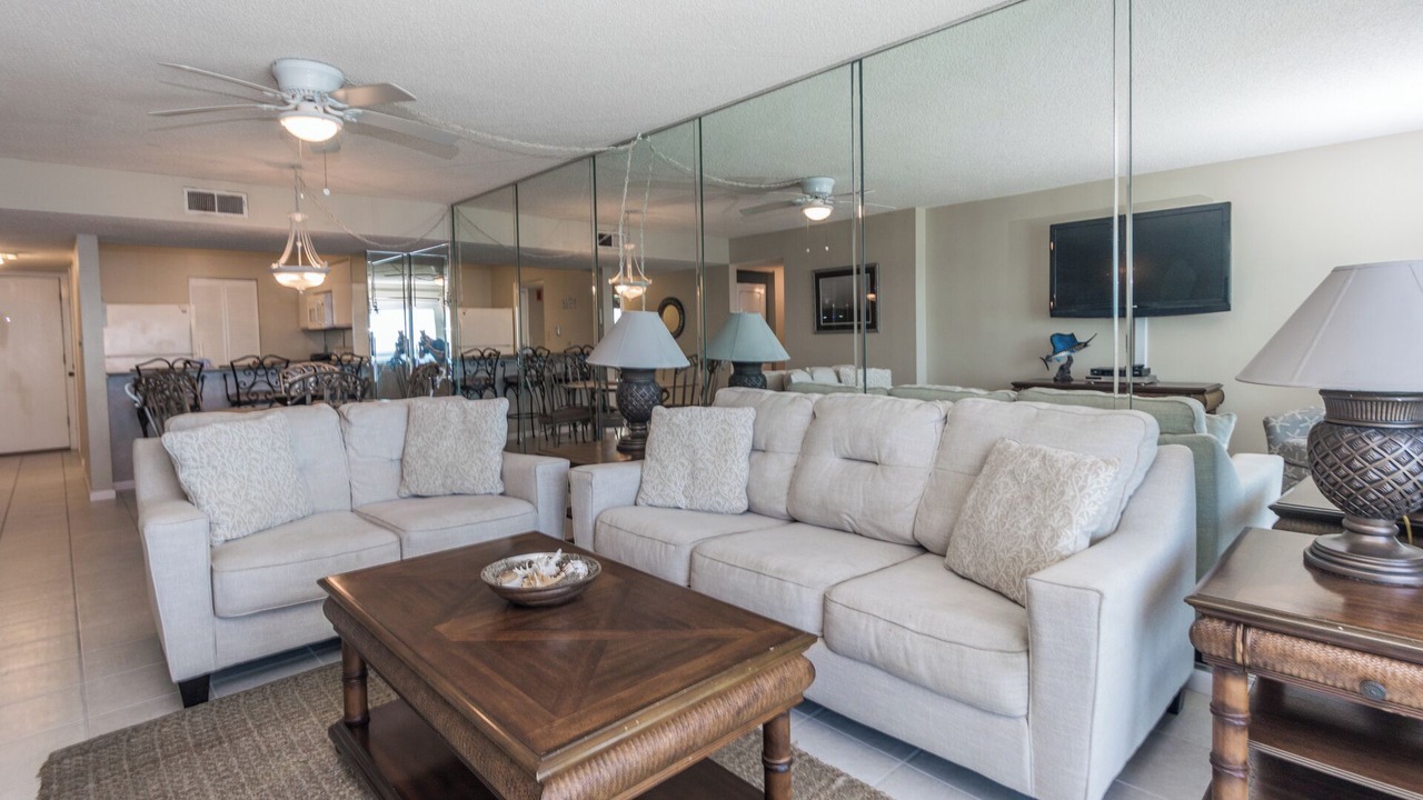 Photo of Livingroom in Gulf Lagoon Beach