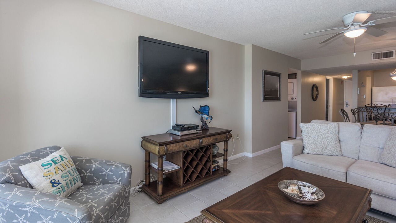 Photo of Livingroom in Gulf Lagoon Beach